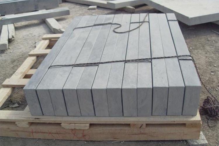 切割機(jī)除塵濾筒通常由端蓋，骨架和濾材組成，除塵濾筒端蓋為鐵蓋，注膠蓋或鋁蓋