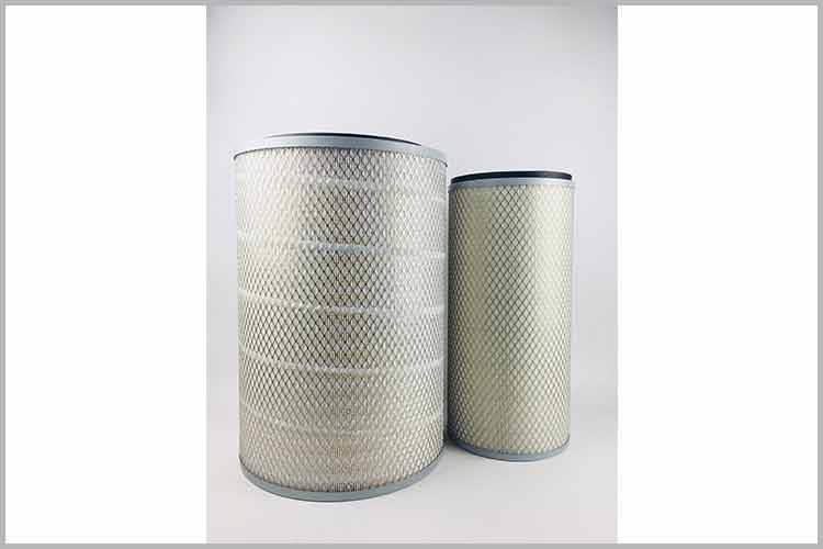 發(fā)動機空氣濾清器就是用于對進(jìn)入燃燒室的空氣進(jìn)行過濾的一個汽車零部件