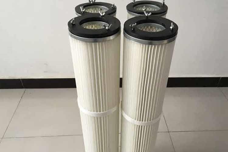 令安裝工作大為簡(jiǎn)化。在輸送過(guò)程中，容積不斷減少，氣體不斷被壓縮，壓力提高，溫度升高，因氣壓差而變成霧狀的潤(rùn)滑被噴入壓縮腔，從而達(dá)到壓縮、降低溫度密封和潤(rùn)滑的